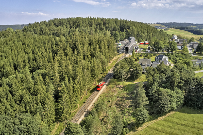 Fietsvakantie-thuringen-schwarzatal-oberweissbach-rondeizen.nl