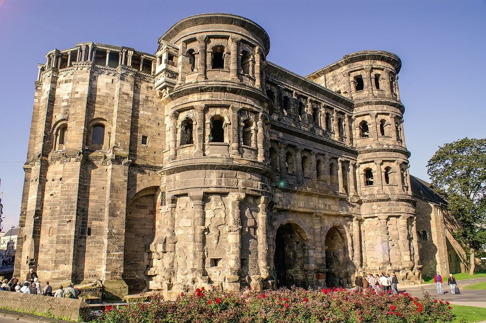 Rijnland-Palts-Trier-Porta-Nigra-UNESCO-Werelderfgoed-Rondreizen.nl
