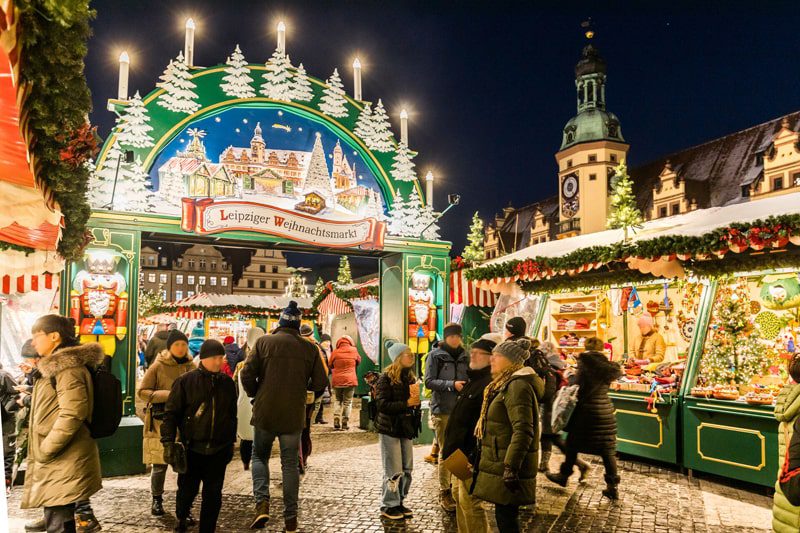 Kerstmarkt-Leipzig-Marktplatz-Altes-Rathaus-Rondreizen.nl