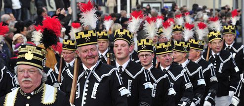 Kerstmarkt-Leipzig-ertsgebergte-bergparade-annaberg-rondreizen.nl