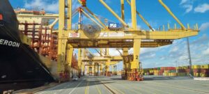 Bremerhaven-Containerhafen-Rondreizen.nl